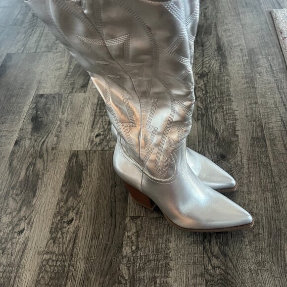 New Silver Cowboy Boots with Heel - Picture 2 of 7